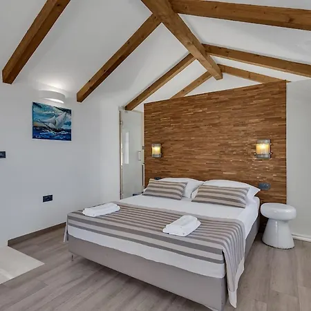 Toni - Makarska Exklusiv Villa *